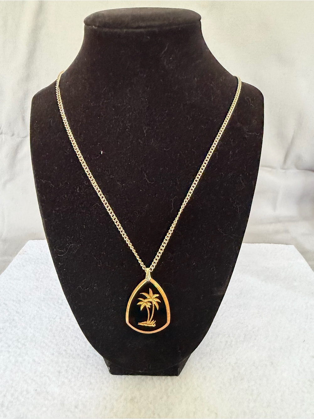 Vintage Gold Palm Tree Pendant Necklace